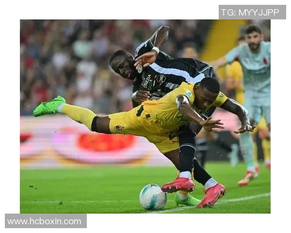 足球历史上争议最大的球星是谁其影响力超越了比赛本身